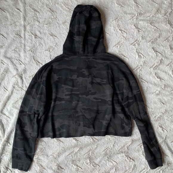ProLife Camo Cropped Hoodie - Picture 2 of 6